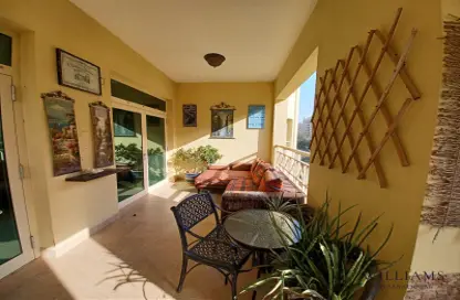 Apartment - 2 Bedrooms - 4 Bathrooms for sale in Al Anbara - Shoreline Apartments - Palm Jumeirah - Dubai