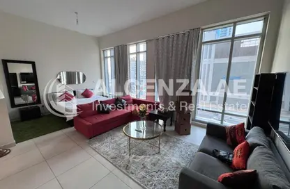 Apartment - Studio - 1 Bathroom for rent in The Lofts - Downtown Dubai - Dubai