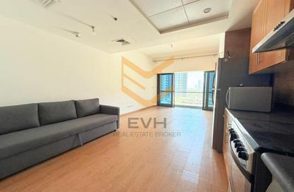Apartment - Studio - 1 Bathroom for rent in Goldcrest Views 1 - JLT Cluster V - Jumeirah Lake Towers - Dubai