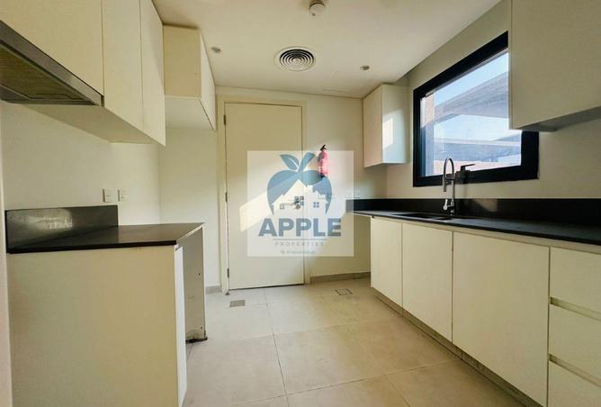 87858228 - Property Image 3