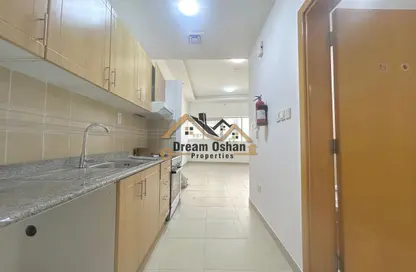 Apartment - Studio - 1 Bathroom for rent in ASB Tower - Dubai Silicon Oasis - Dubai