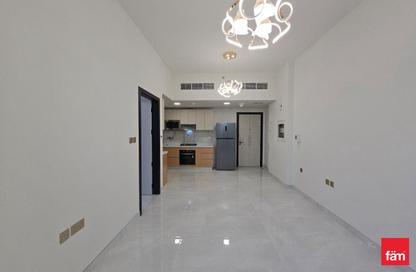 شقة - غرفة نوم - 1 حمام للايجار في سكايز من دانوب - ارجان - دبي