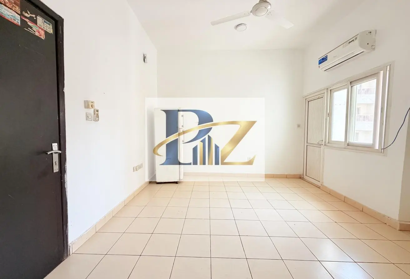 152865860 - Property Main Image