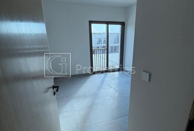 74247610 - صورة العقار 3