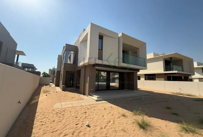 143740772 - Property Image 2