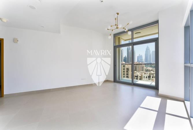 Burj & Fountain View | Unfurnished | Vacant photo 3