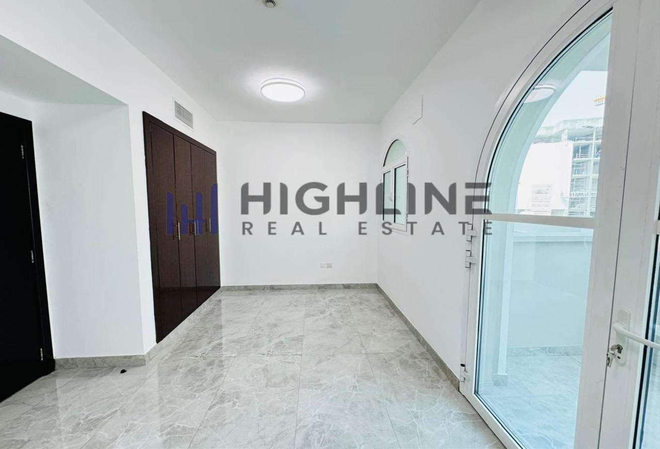 Exclusive 4BR Townhouse | Community View photo 6
