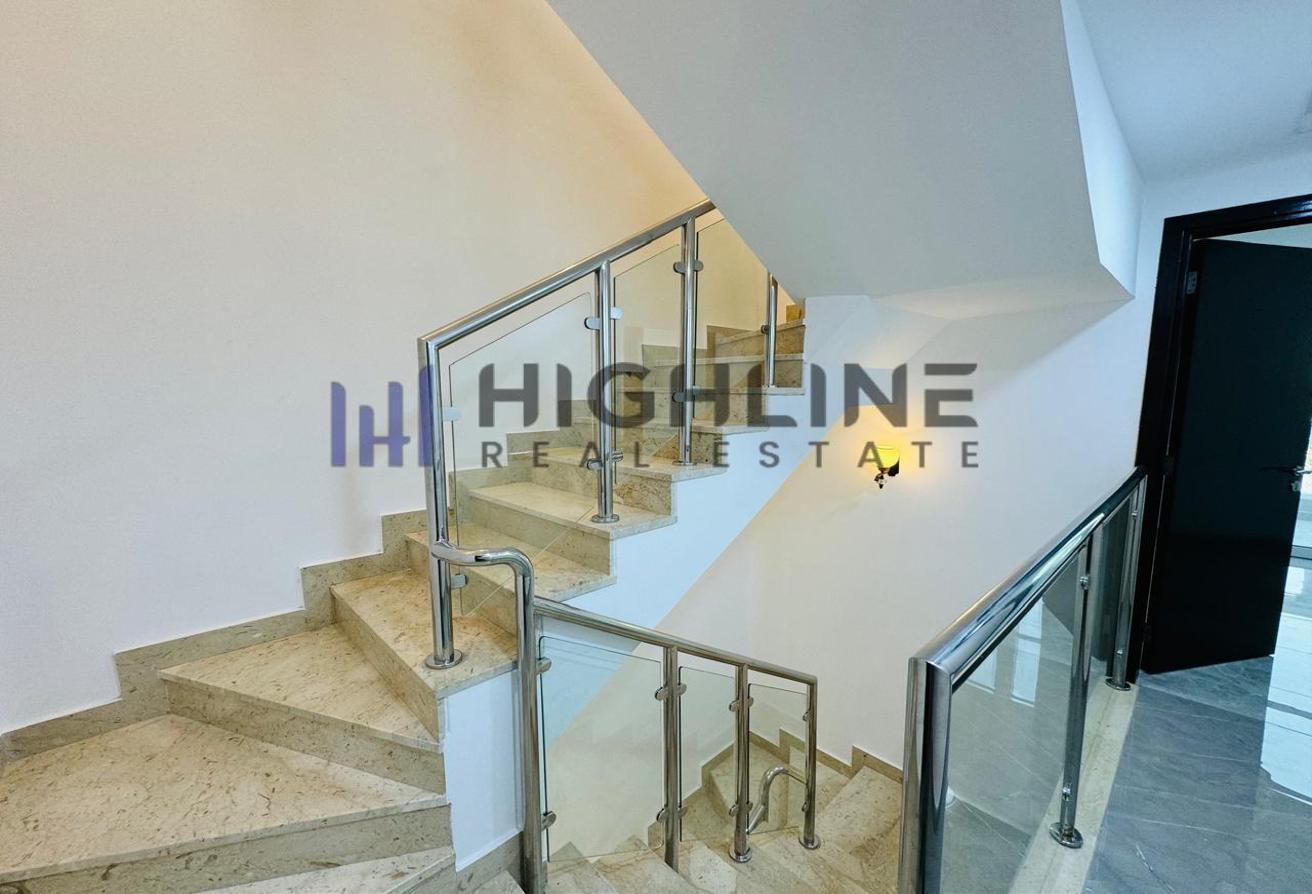 Exclusive 4BR Townhouse | Community View photo 4