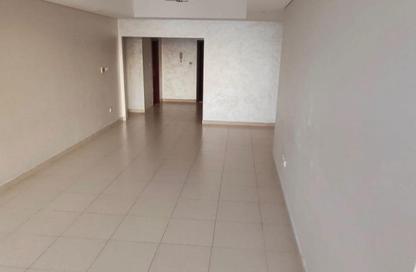 Apartment - 2 Bedrooms - 2 Bathrooms for rent in Al Khan Corniche - Al Khan - Sharjah Apartment - 2 Bedrooms - 2 Bathrooms for rent in Al Khan Corniche - Al Khan - Sharjah