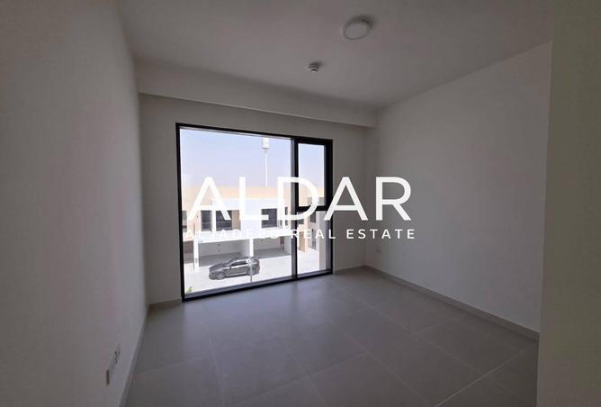 104703385 - Property Image 3