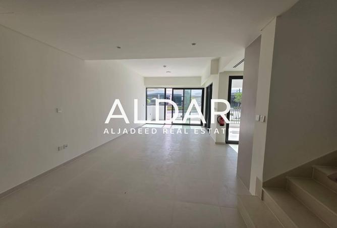 104703385 - Property Main Image