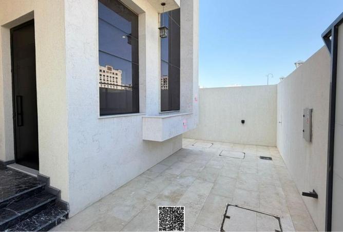 72307076 - Property Image 2