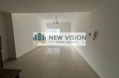 Apartment - Studio - 1 Bathroom for rent in Danat Al Khan Tower - Al Khan Lagoon - Al Khan - Sharjah