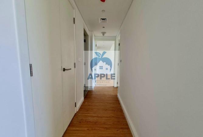 102316956 - Property Image 3