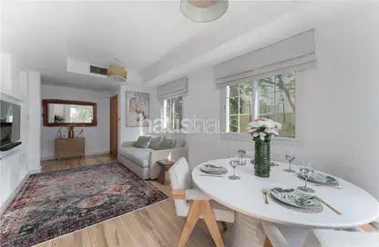 فيلا - 2 غرف نوم - 3 حمامات للبيع في الينابيع 12 - الينابيع - دبي