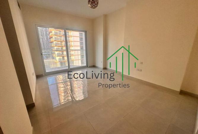 76569749 - Property Image 3