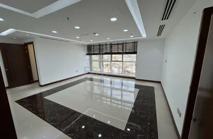 Office Space - Studio - 2 Bathrooms for rent in Stadium Point - Dubai Sports City - Dubai