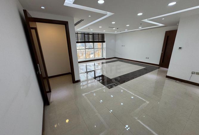 83242643 - Property Image 3