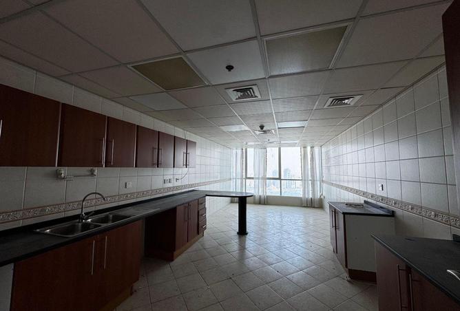 56535968 - Property Image 3