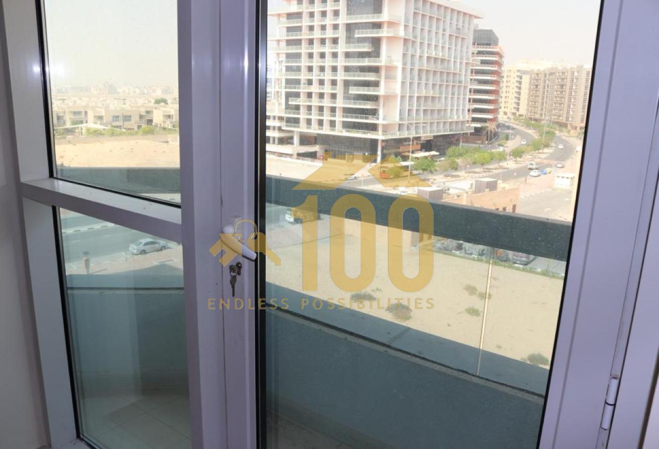 1BR with Balcony | Private Parking |Balcony |DSO photo 8