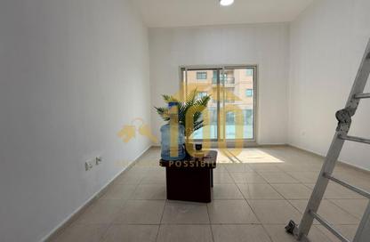 Apartment - 1 - 2 for rent in Axis Residence 6 - Axis Residence - Dubai Silicon Oasis - Dubai