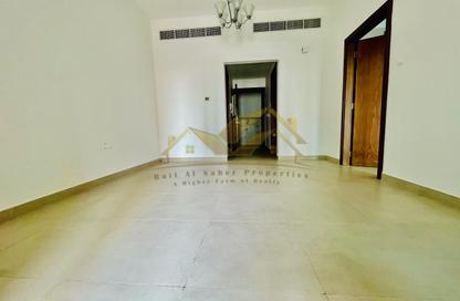 Apartment - 1 Bedroom - 2 Bathrooms for rent in Jumeirah Garden City - Al Satwa - Dubai