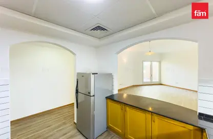 شقة - غرفة نوم - 1 حمام للايجار في البلاج - شارع شاطئ جميرا - جميرا - دبي