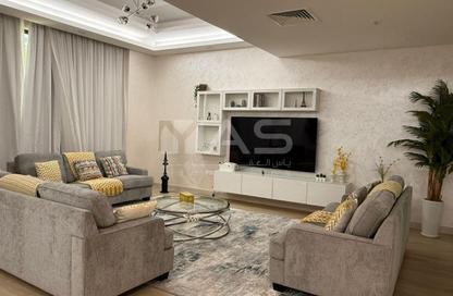 تاون هاوس - 3 غرف نوم - 4 حمامات للايجار في فيلات ماربيلا الاولى - ماربيا - ميناء العرب - راس الخيمة - رأس الخيمة