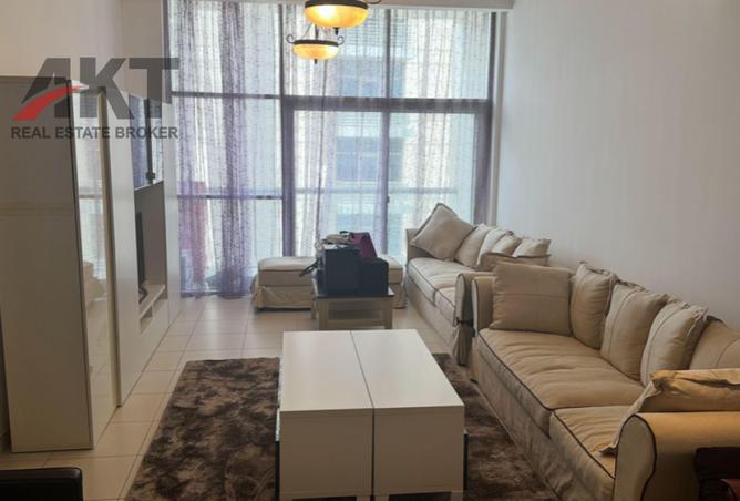 83211363 - Property Image 2