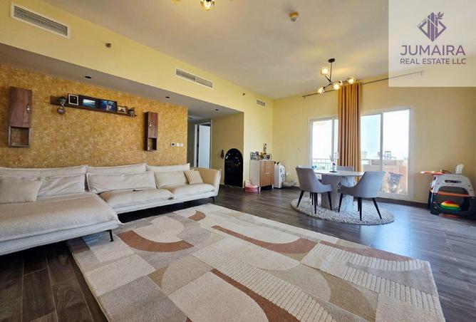 100395207 - Property Image 2
