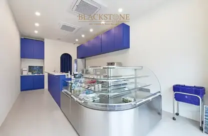 Retail - Studio - 1 Bathroom for rent in Mohammad Bin Rashid Boulevard - Downtown Dubai - Dubai Retail - Studio - 1 Bathroom for rent in Mohammad Bin Rashid Boulevard - Downtown Dubai - Dubai