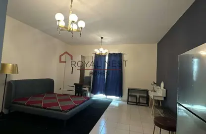 شقة - 1 حمام للايجار في K13 - طراز يوناني - المدينة العالمية - دبي
