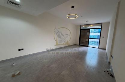 Apartment - 2 Bedrooms - 3 Bathrooms for rent in Al Khan Corniche - Al Khan - Sharjah