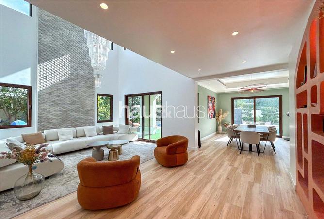 72305032 - Property Image 2