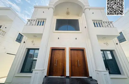 فيلا - 5 غرف نوم - 8 حمامات للبيع في الزاهية - عجمان