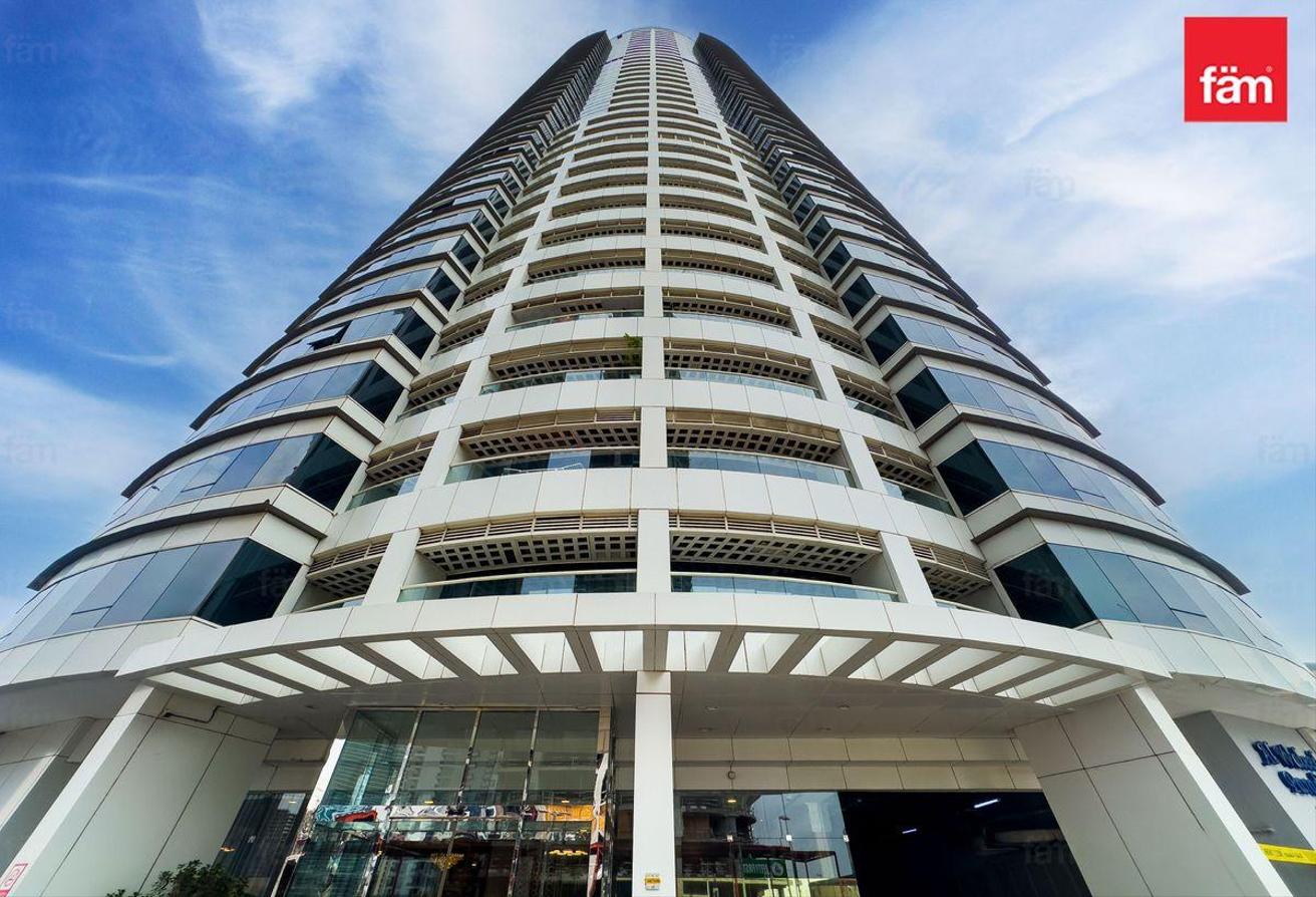 Upgraded 1 Bed Fully Furnished For Rent Near Metro photo 5