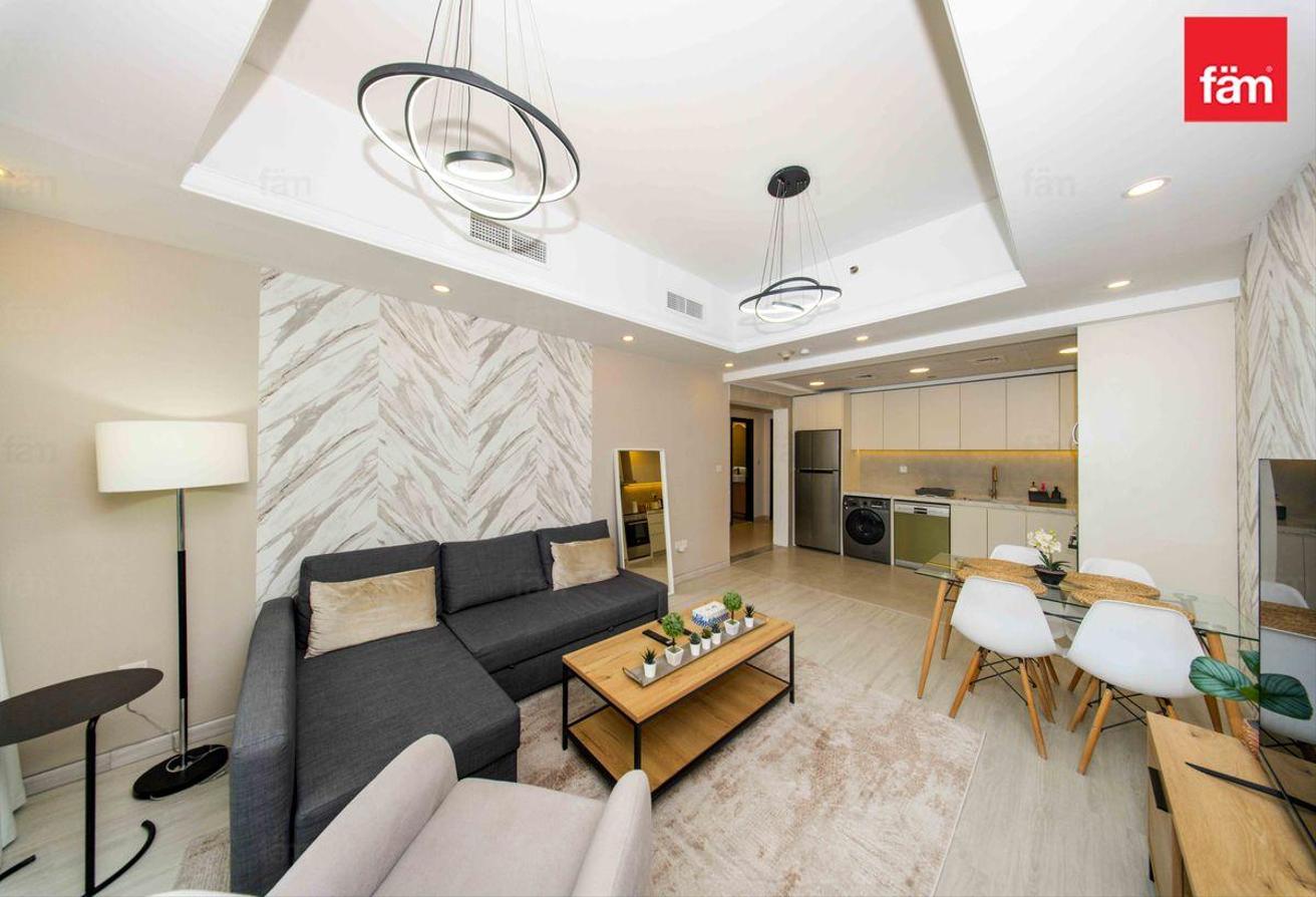 Upgraded 1 Bed Fully Furnished For Rent Near Metro photo 4
