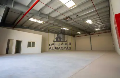 مستودع - استوديو - 4 حمامات للايجار في أم الثعوب - أم القيوين مستودع - استوديو - 4 حمامات للايجار في أم الثعوب - أم القيوين