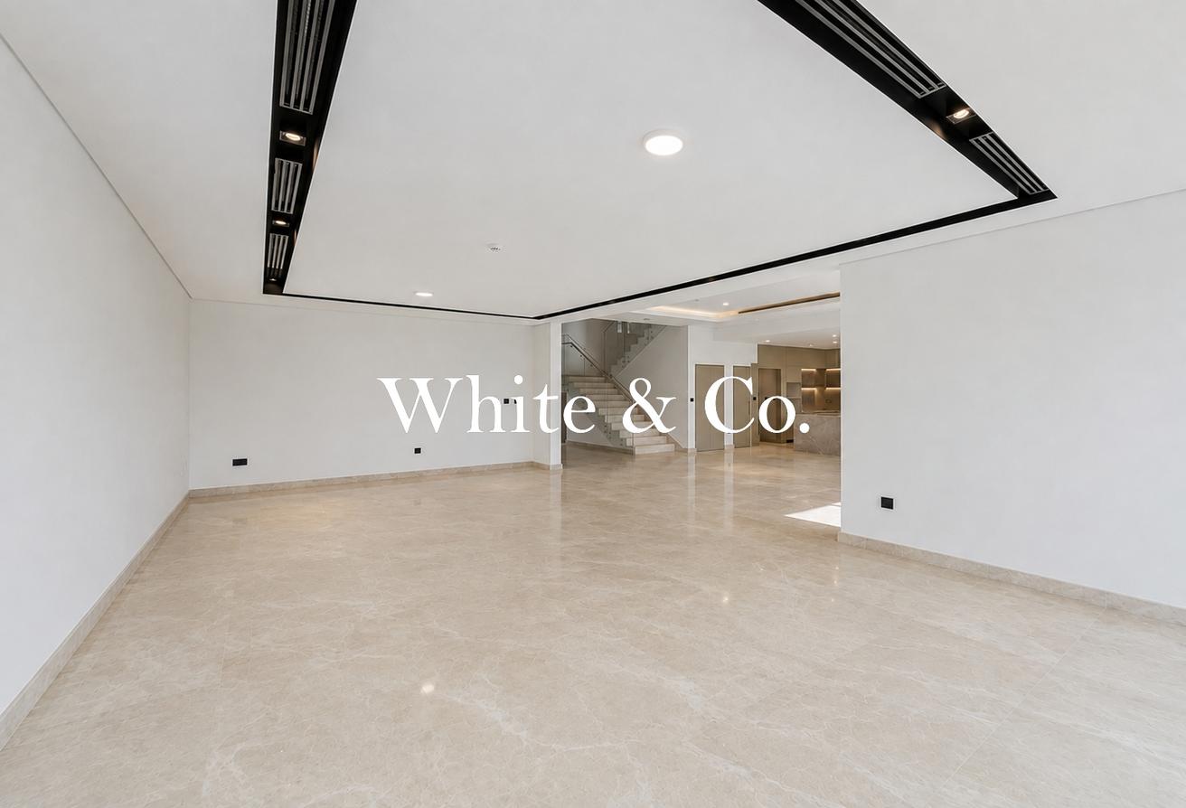 Luxury Villa in Golf Place | Unfurnished photo 4