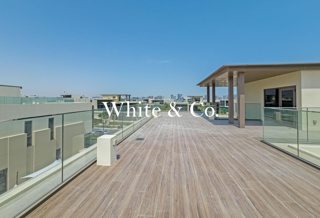 Luxury Villa in Golf Place | Unfurnished photo 22