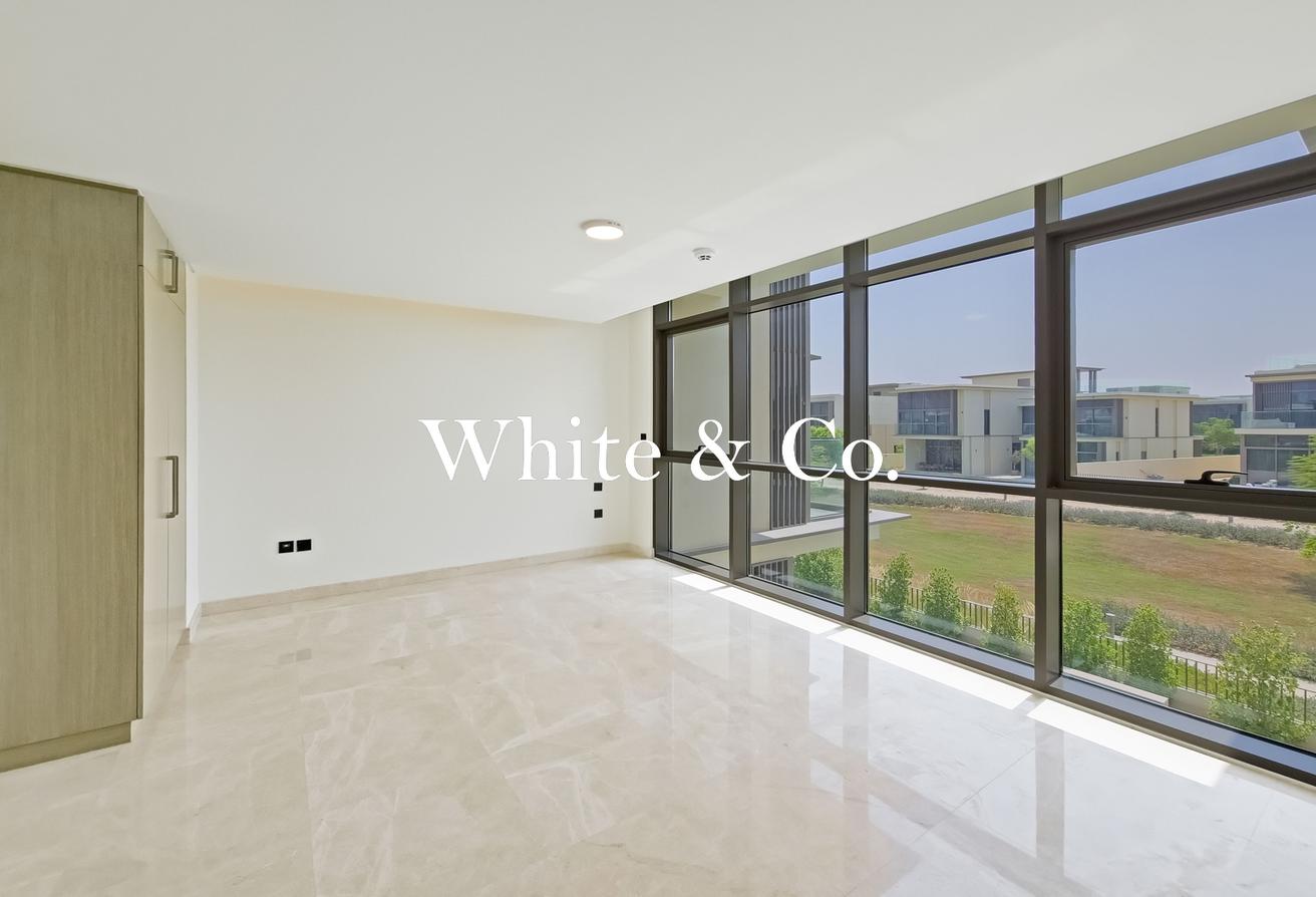 Luxury Villa in Golf Place | Unfurnished photo 18