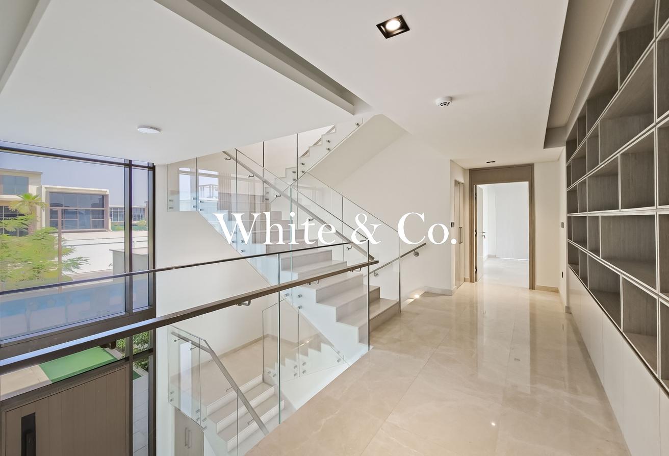 Luxury Villa in Golf Place | Unfurnished photo 9