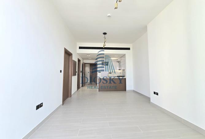 84077694 - Property Main Image