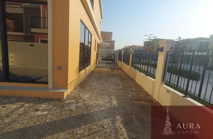 Townhouse - 5 - 5 for rent in Portofino - Damac Lagoons - Dubai