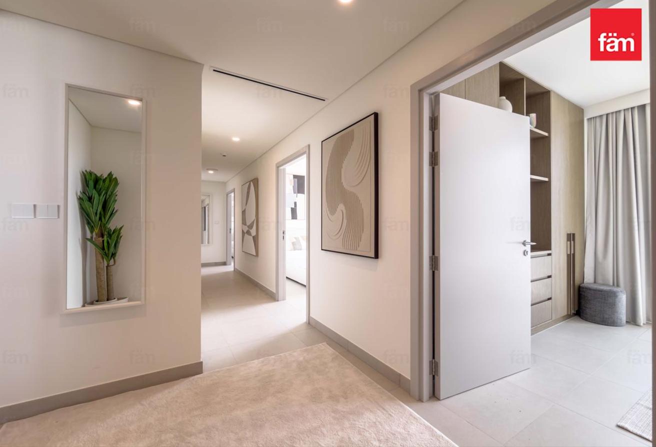 Best Priced Palm View Unit | High Floor photo 12