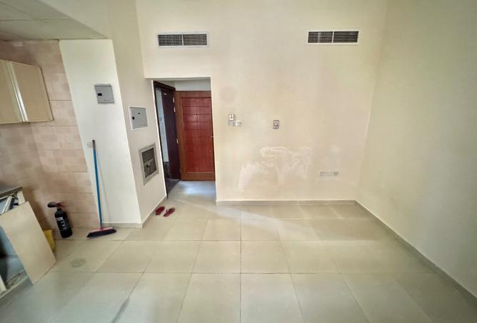 143753206 - Property Image 2