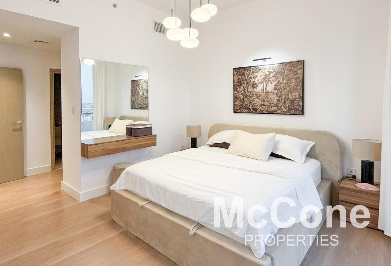 Fully Furnished | Prime Location | High Floor photo 9