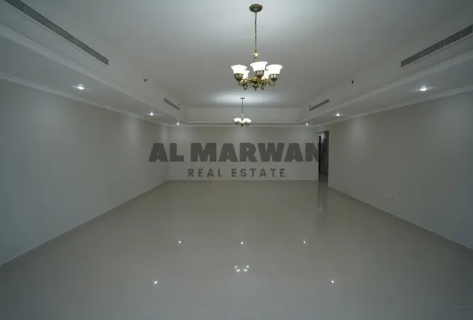 155525348 - صورة العقار 3