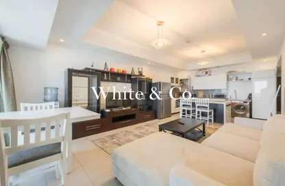 شقة - 2 غرف نوم - 2 حمامات للبيع في برج تشرشل السكني - أبراج تشرشل - الخليج التجاري - دبي