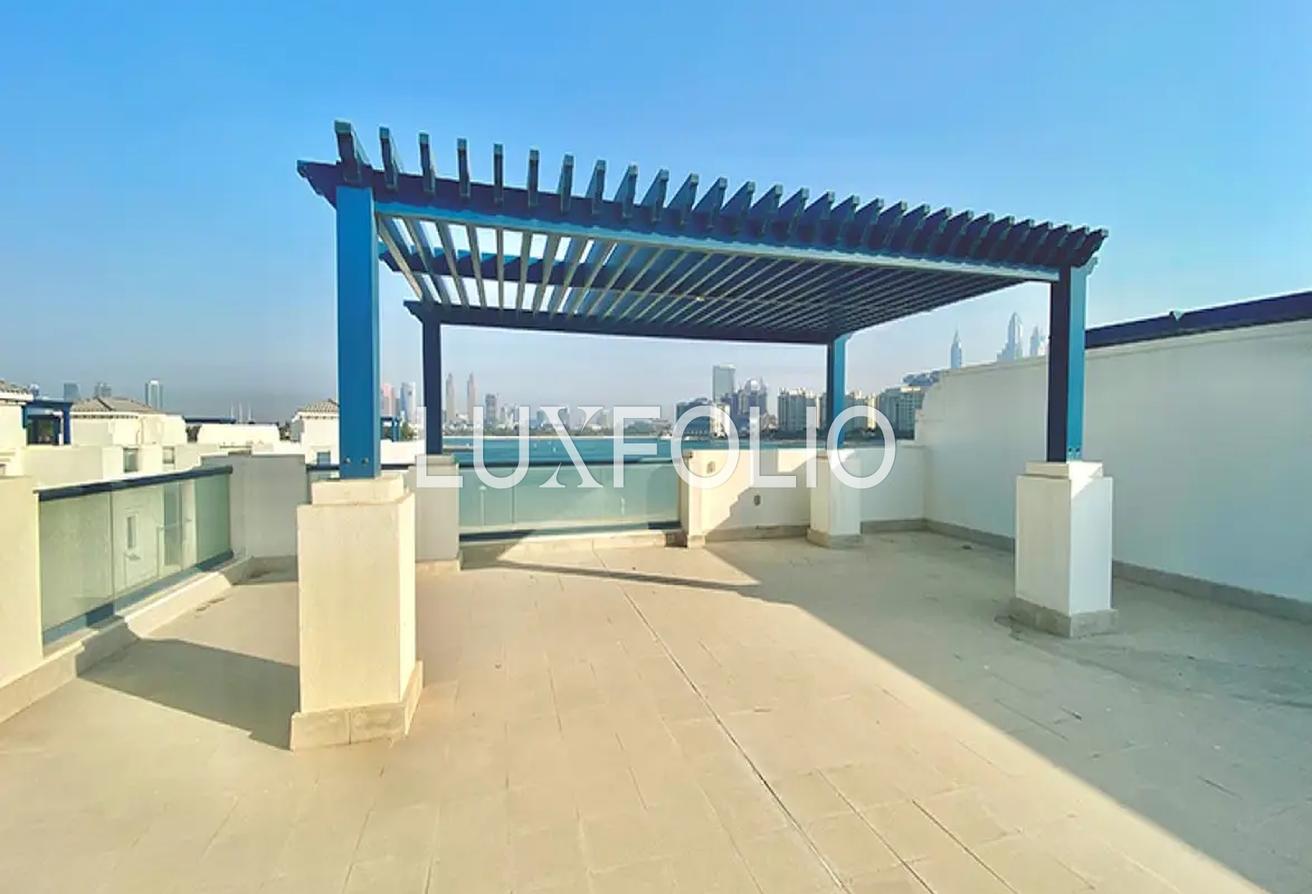 Viewable now | Beach Access | Full Sea views photo 5